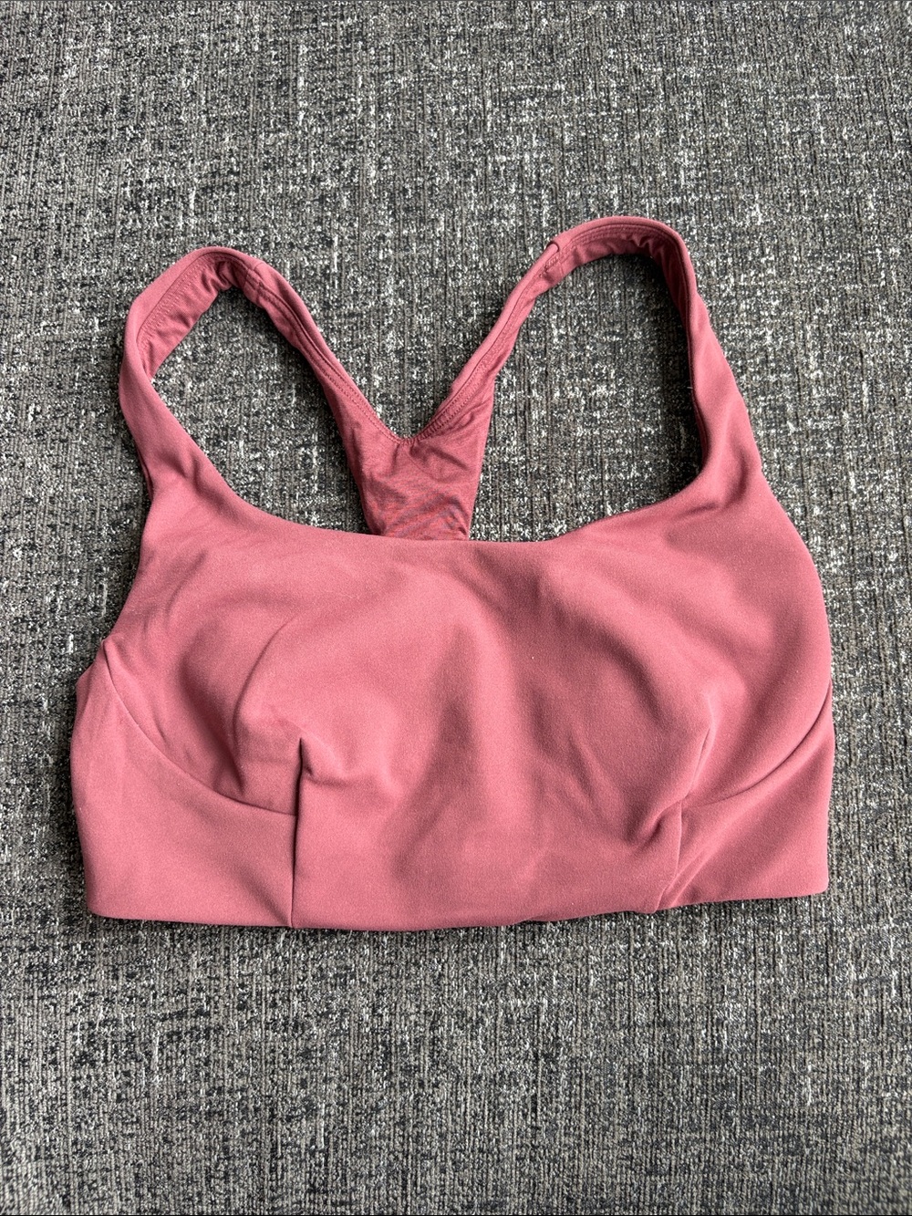 Lululemon Wunder Train Bra in Smoky Red Size 4